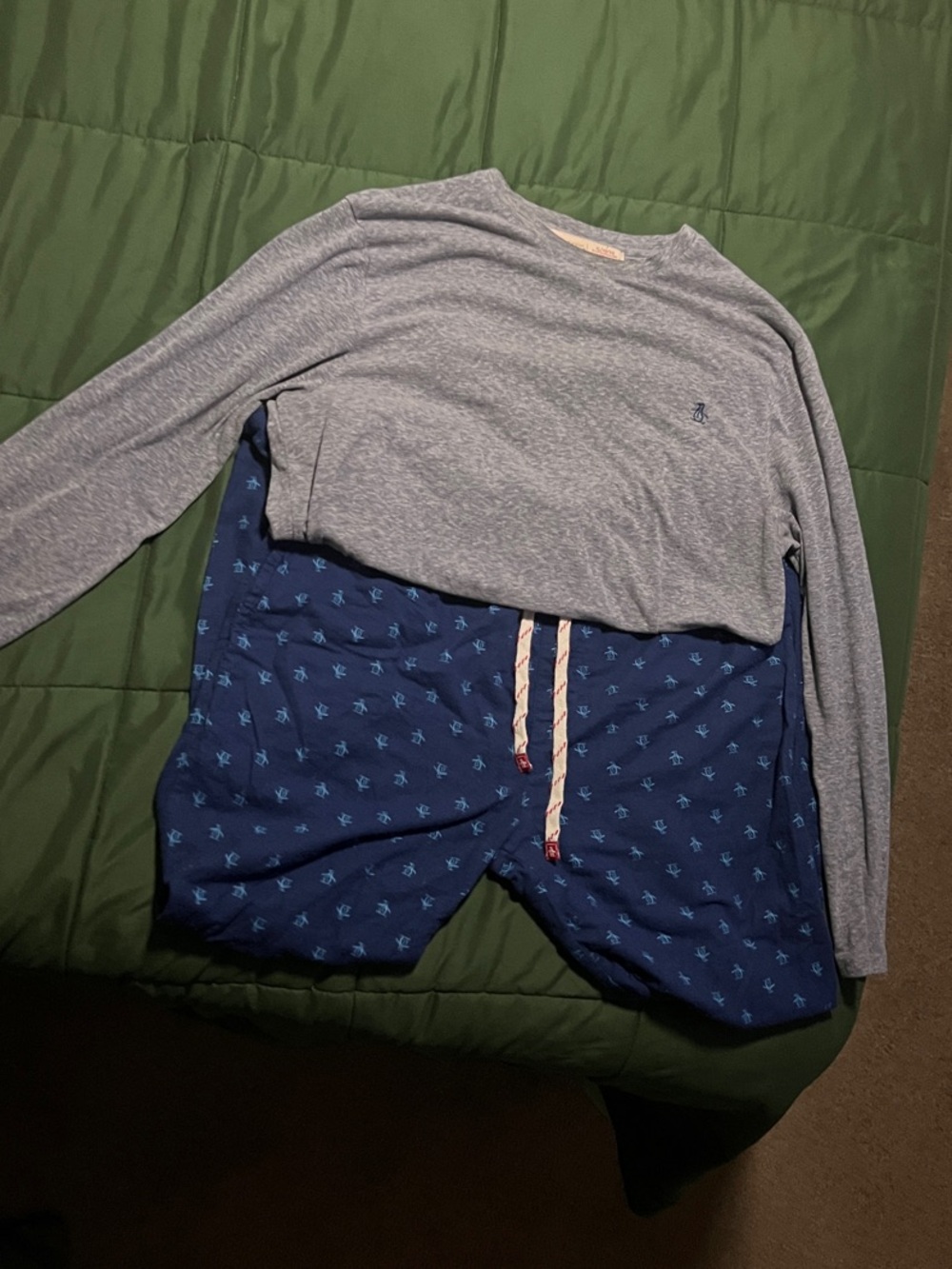 men's 2-piece loungewear / pajama set by An Original Penguin